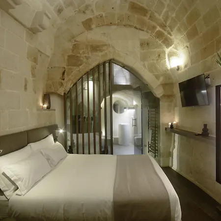 Le Malve Cave Retreat-3